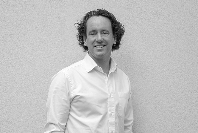 Black and white image of Oliver King, CEO at Avinode Group